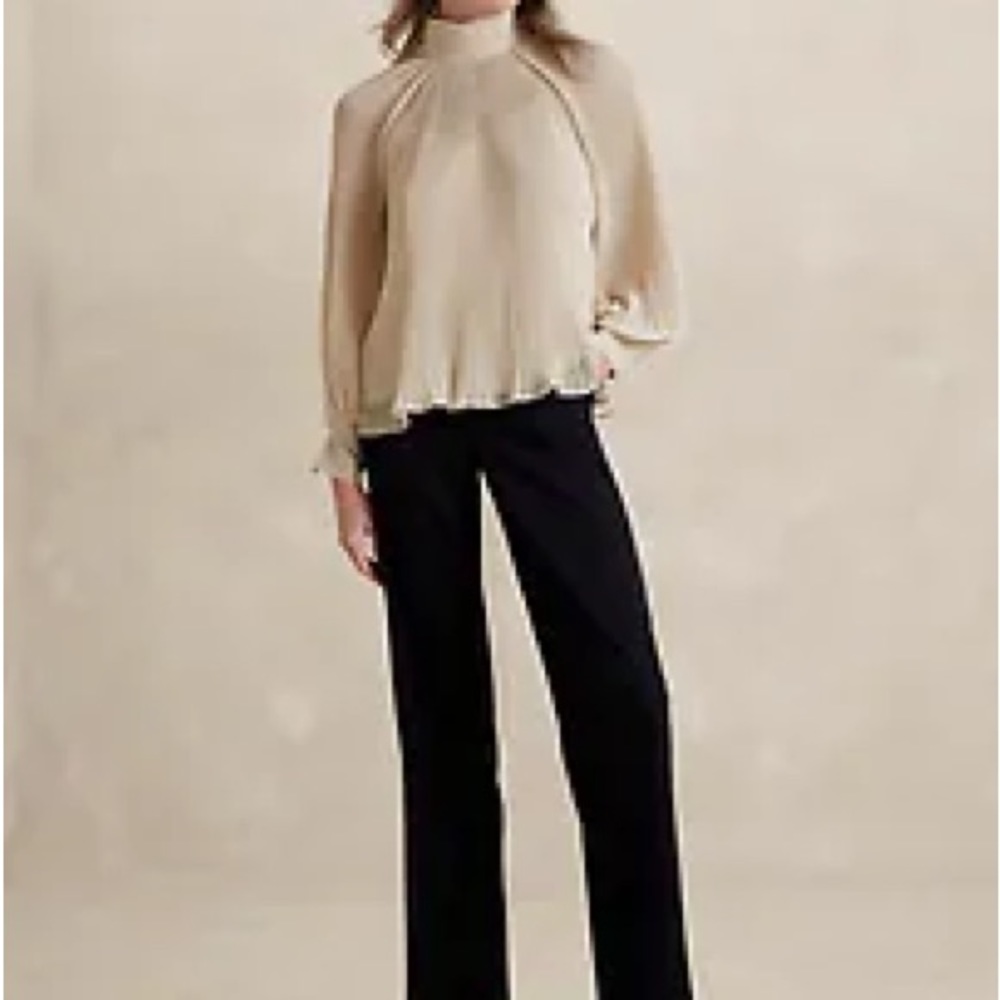 Banana Republic Pleated-Volume Sleeve Blouse